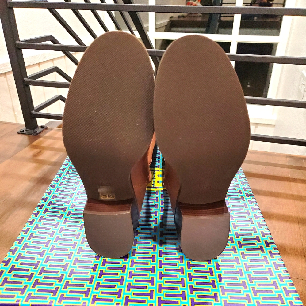 Tory Burch Riding boots - Picture 2 of 3